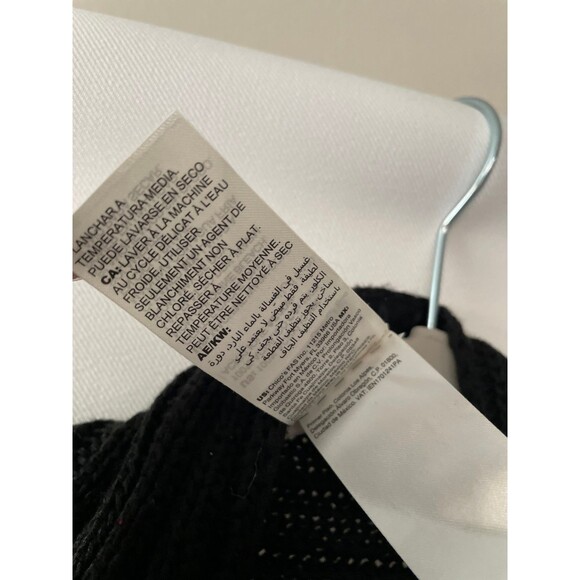 Chico's women's black shawl two way with knit loop size L/XL - Picture 5 of 8